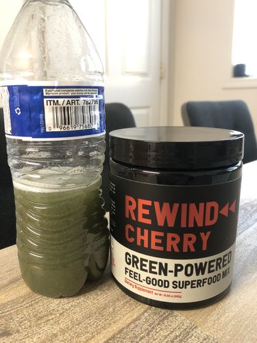 Customer photo review of Rewind Greens 30-Day Supply