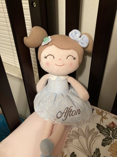Customer photo review of Personalized Leyadoll (Blue) with Gift Bag