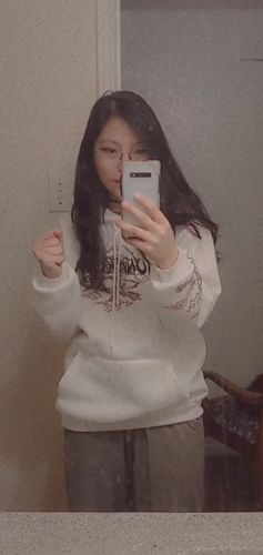 Customer photo review of Harajuku Style Premium Japanese Landscape Hoodie