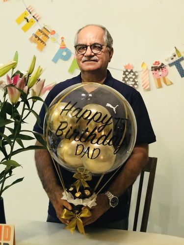 Customer photo review of 18inch Clear Bubble Hot Air Balloon with Mini Balloon