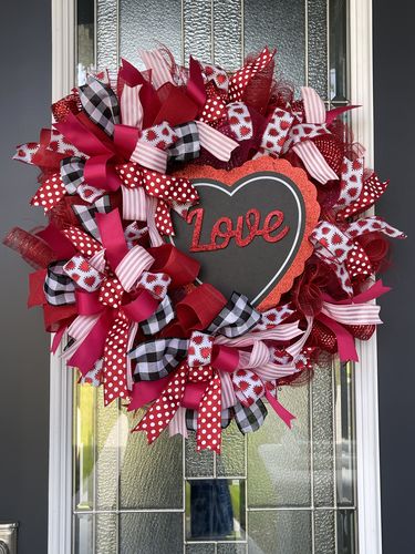 Customer photo review of Red Stn/Blk-Wht Dash Edge Hearts, 1.5"X50Y 811-09-102