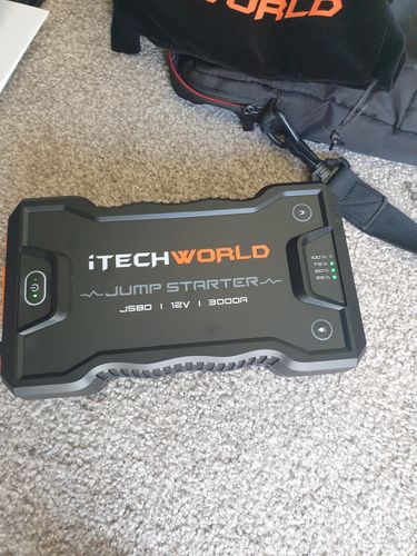 Customer photo review of JS80 Portable Jump Starter Backup Power Bank 3000 amp