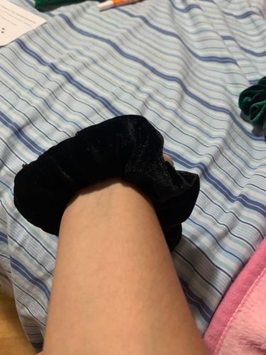 Customer photo review of Stashy Scrunchie
