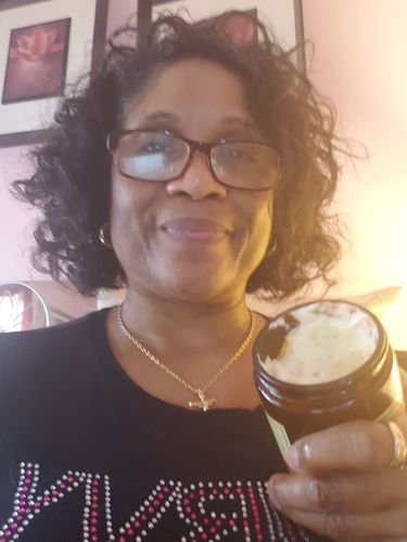 Customer photo review of Nae Nae's Hair Boost 9oz