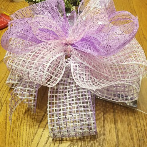 Customer photo review of 4"X20Yd Basket Weave Mesh Lavender/White RR4056FY