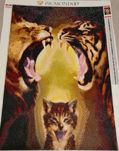 Customer photo review of Diamond Painting - Wilde Katzen