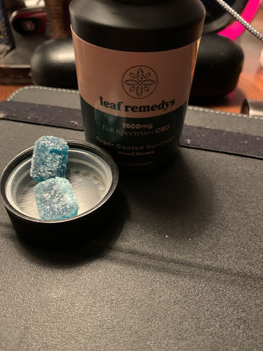 Customer photo review of 1500mg CBD Gummies mixed flavors