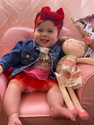 Customer photo review of Personalized Leyadoll (Pink) with Gift Bag
