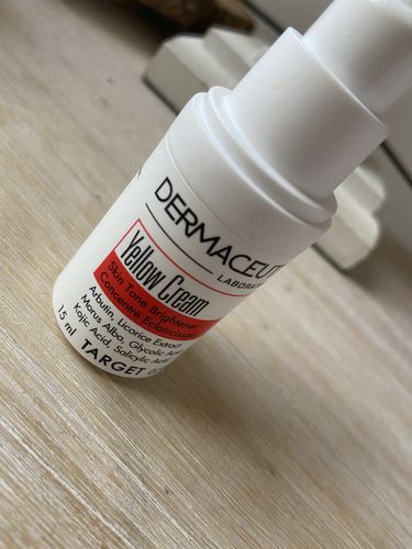Customer photo review of Yellow Cream