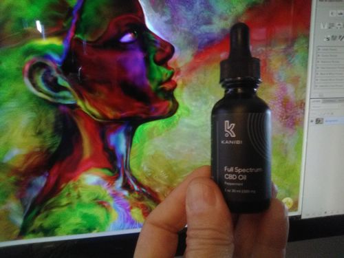 Customer photo review of Full Spectrum CBD Oil Tincture (Bundle version)
