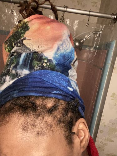 Customer photo review of Nae Nae's Bowlegged Detangling Brush