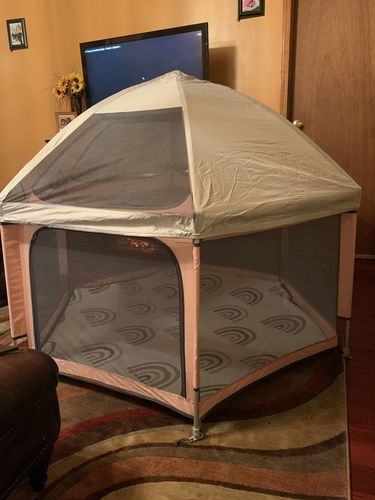 Customer photo review of Pop N' Go® Playpen