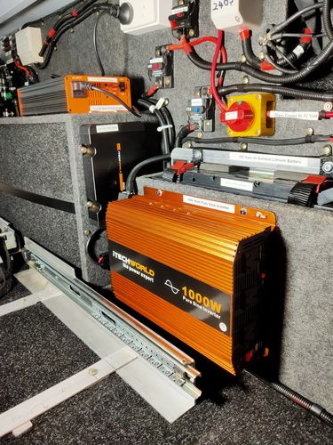 Customer photo review of iTECHBC40 Intelligent Battery Charger 40 Amp 12v for Vehicles - NEW 2025 model