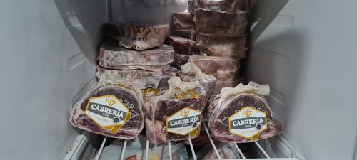 Reseña con foto de un cliente sobre Filete cabrería con hueso