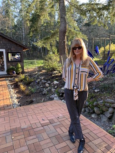 Customer photo review of Joseph Ribkoff Multi Striped Buckled Tie-Front Button-Down Blouse 201456 NEW