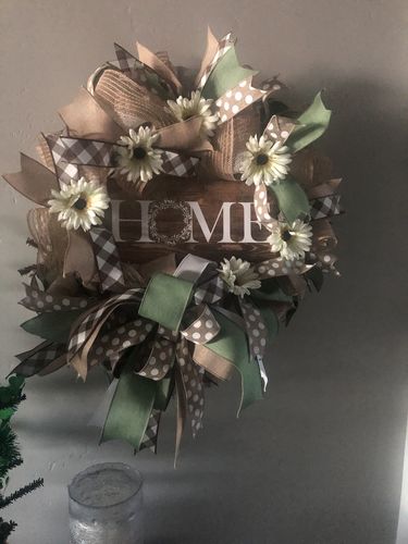 Customer photo review of Home DecoMesh Wreath Kit