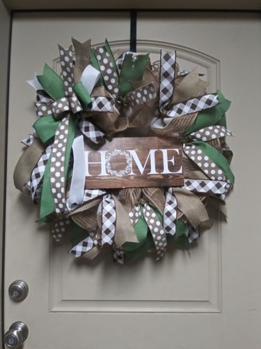Customer photo review of Home DecoMesh Wreath Kit