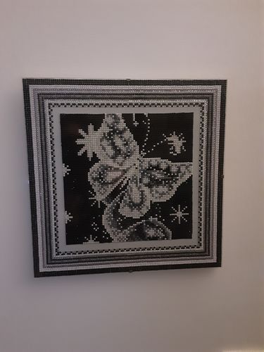 Customer photo review of Leuchtende Diamond Painting Steinchen