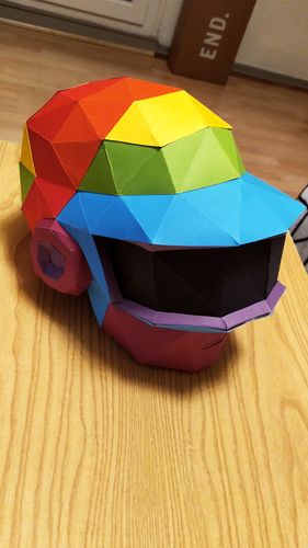 Customer photo review of Casque Daft Punk argenté