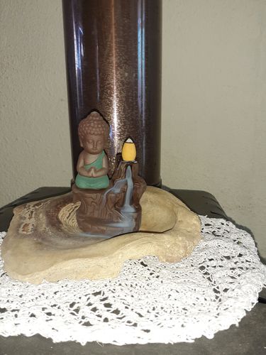 Customer photo review of Porta Incienso Monje + 10 Inciensos Especiales