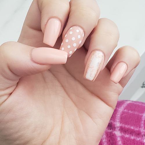 Customer photo review of Nail Pump-Ups in Bachelorette (240 Pieces)
