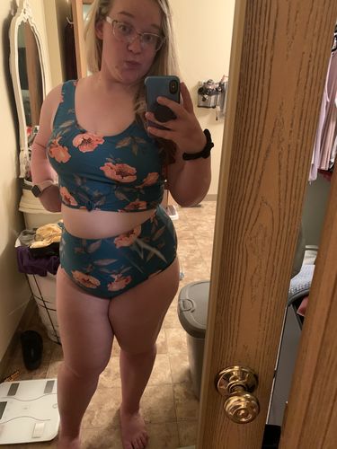 Customer photo review of Leisure Reversible Bottoms | Blue/Blue Floral