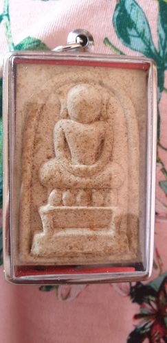 Customer photo review of Grande amulette Phra Somdej Kaisser - Wat Arun