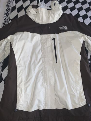 Customer photo review of Vintage The North Face Zip-Up Jacket