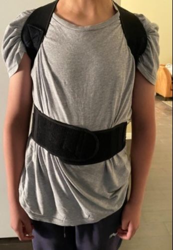 Customer photo review of Mágnesterápiás Tartásjavító Heveder