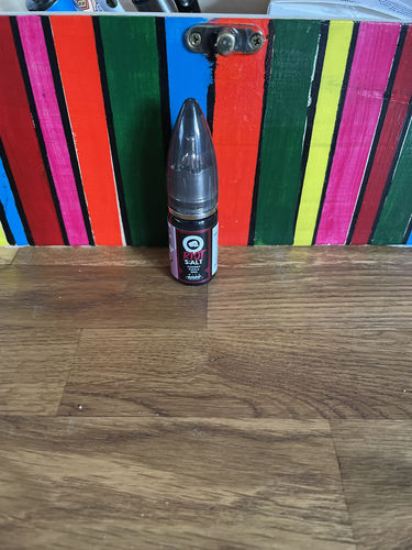 Customer photo review of Riot Salts Cherry Fizzle Nic Salt 10ml