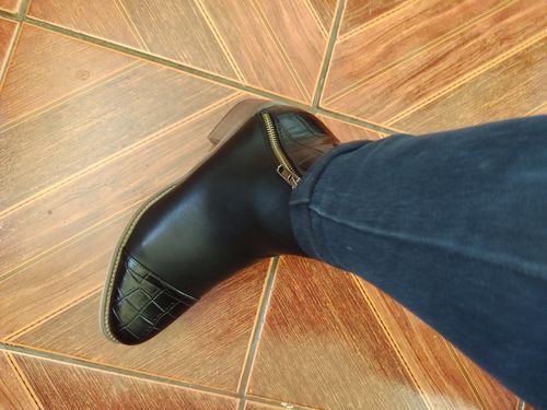 Customer photo review of BOTIN NEGRO C7312