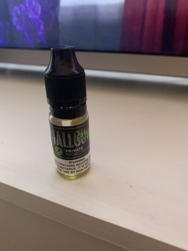 Customer photo review of Fallout Nic Salt 10ml