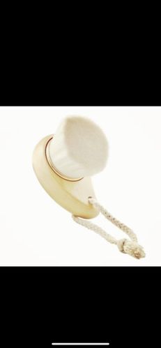 Customer photo review of Super Soft Facial Cleansing Brush