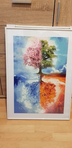 Customer photo review of Diamond Painting - Baum der 4 Jahreszeiten