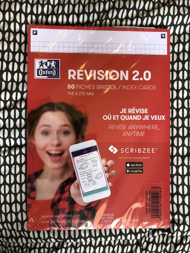 Avis photo d'un client sur Fiches de révision REVISION 2.0 OXFORD # 50 fiches 14,8 x 21 cm - petits carreaux
