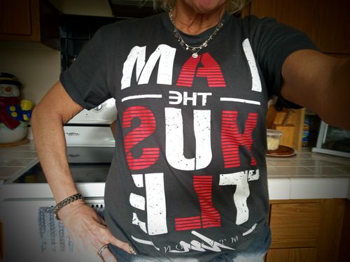 Customer photo review of I Am The Hustle Grind - Gunmetal Shirt