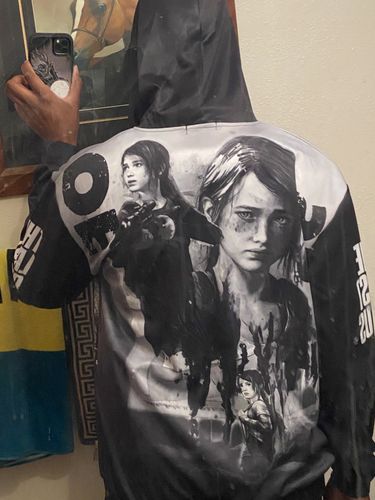 Customer photo review of The Last Of Us Zip Up Hoodie