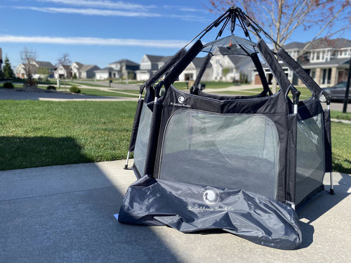 Customer photo review of Pop N' Go® Playpen