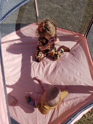 Customer photo review of Pop N' Go® Playpen