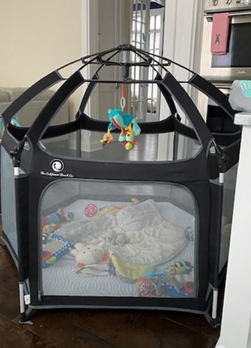 Customer photo review of Pop N' Go® Playpen