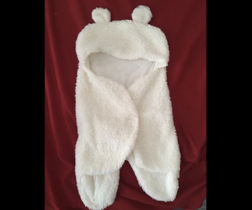 Customer photo review of Solvani Baby Bear Swaddle