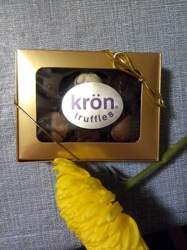 Customer photo review of Chocolate Truffle - 6 boxes of 6 pieces