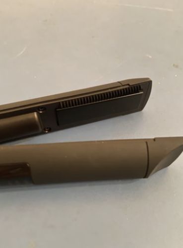 Customer photo review of Solvani Portable Flat Iron