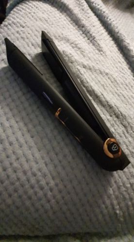Customer photo review of Solvani Portable Flat Iron