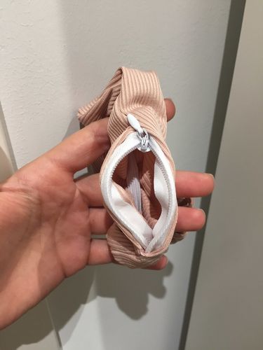 Customer photo review of Stashy Scrunchie