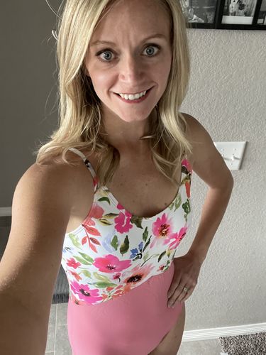 Customer photo review of The Sailor | Pink Floral/Watermelon