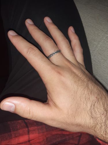 Customer photo review of Anillo Twisted