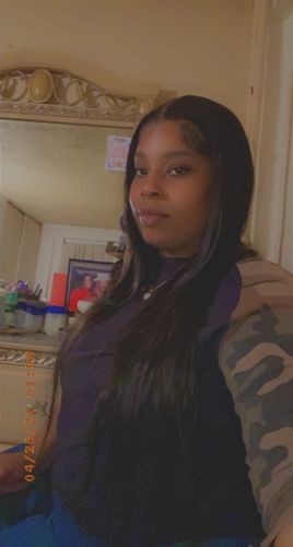 Customer photo review of Brooklyn Hair 9A Remy Straight Bundle Hair