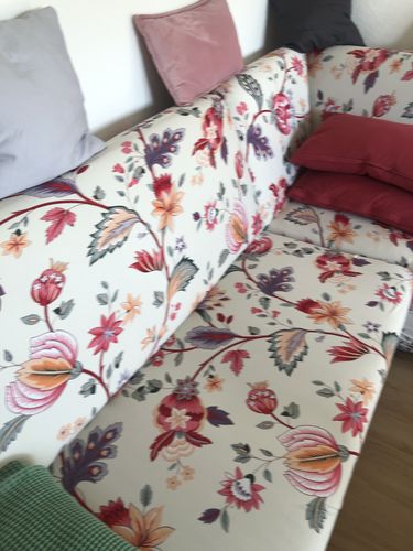 Customer photo review of Rote Blume - Sofabezüge für klassische und Ecksofas - Das Haus der Überzüge