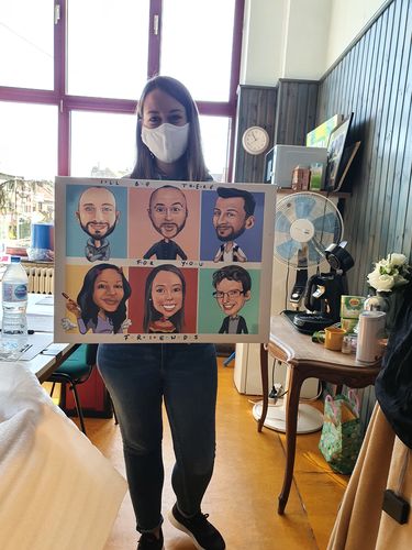 Customer photo review of Caricature dessinée à la main